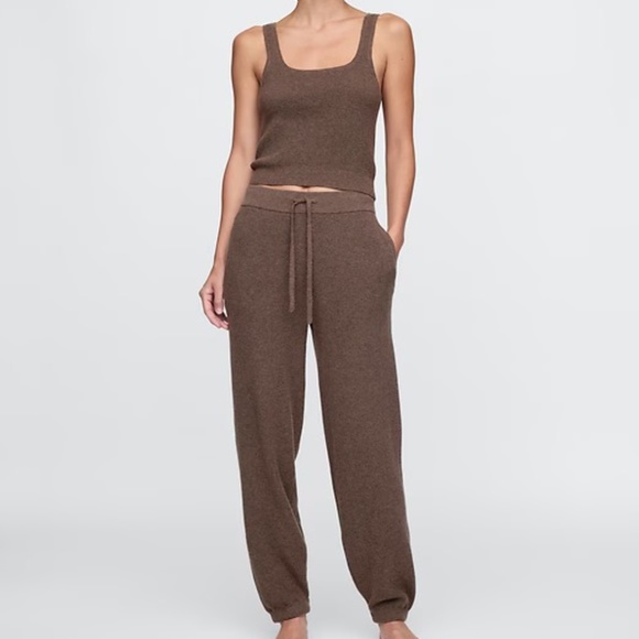 Gap CashSoft Brown Waffle PJ Cropped Tank Top and Joggers Petite Medium - Picture 1 of 7